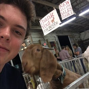 Meet your Posher, Austin